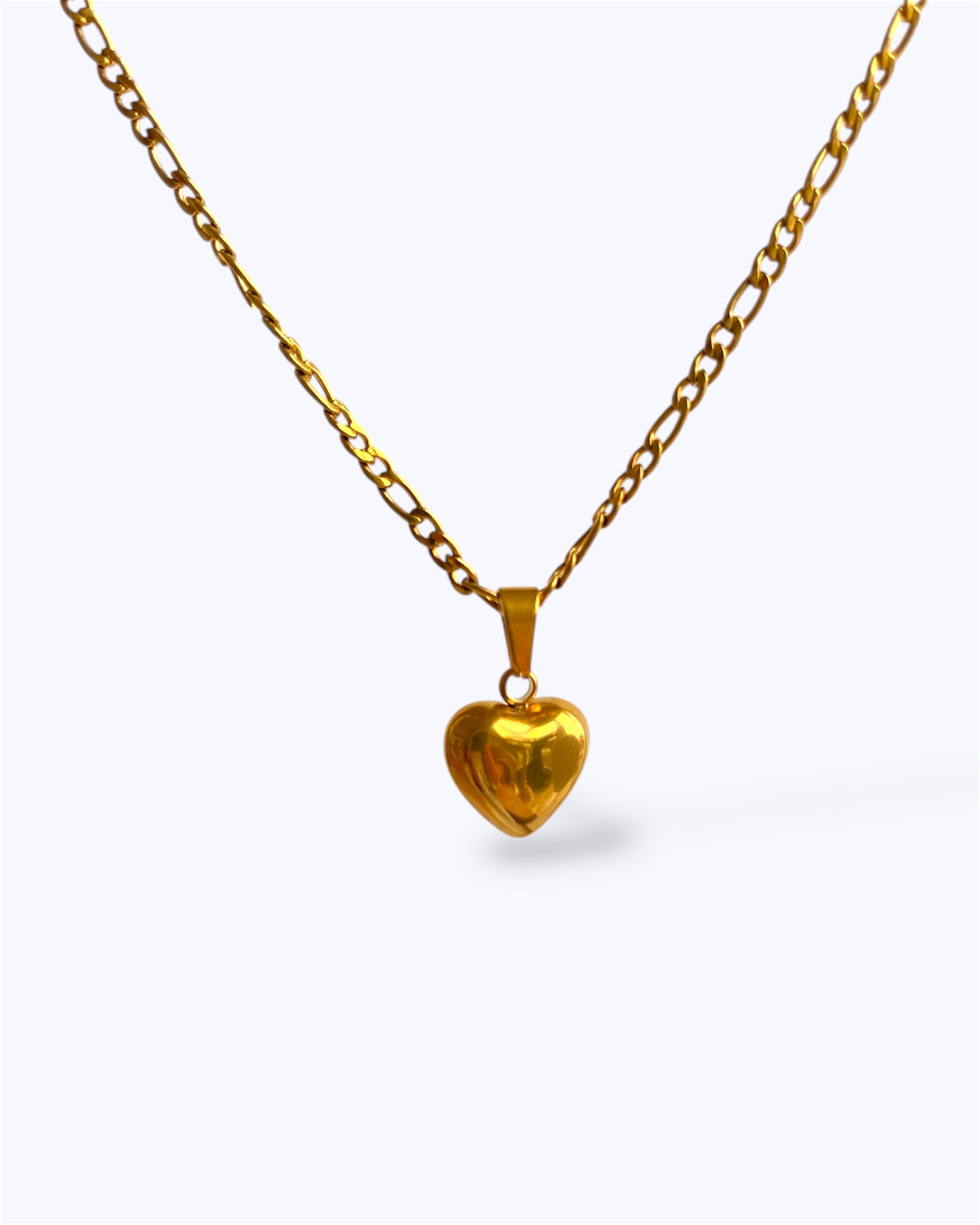 MIA HEART NECKLACE