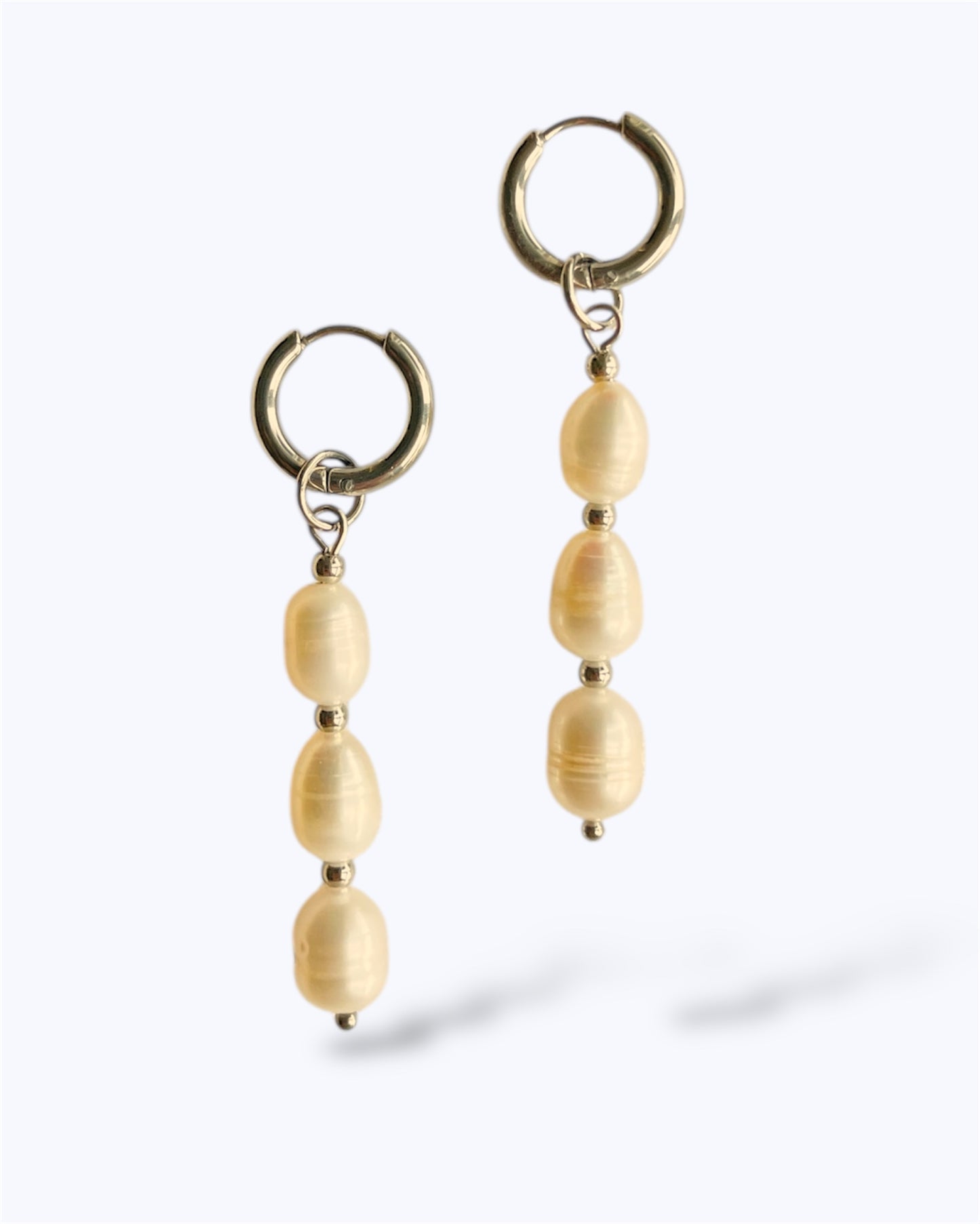 ARIA PEARL HOOP EARRINGS
